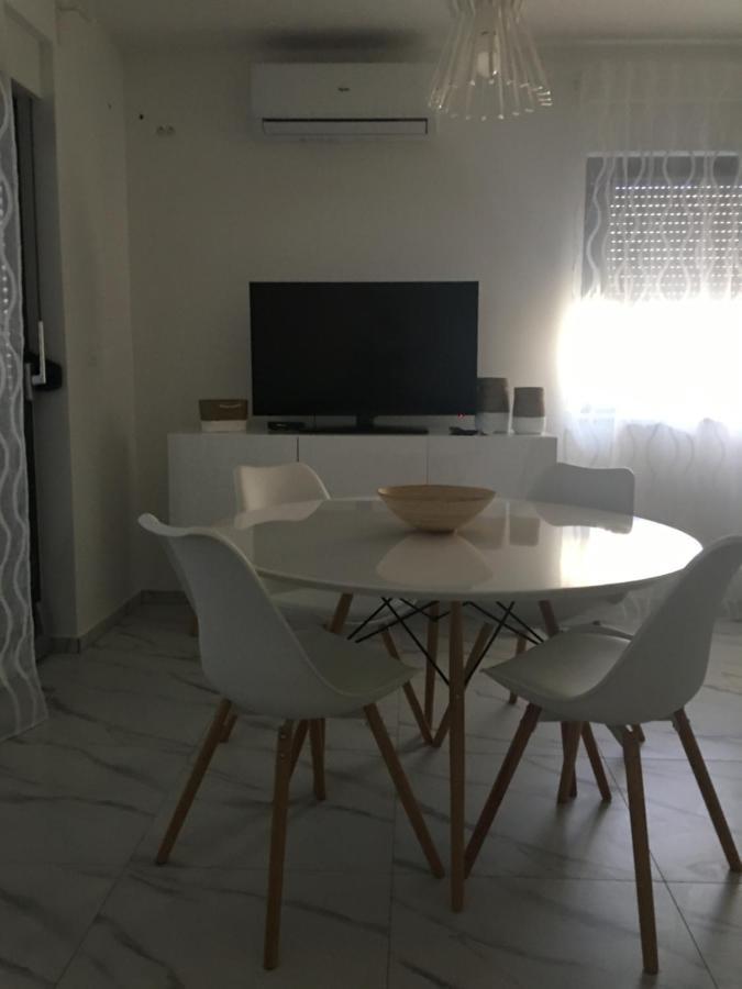 סבטי פיליפ אי ג'קוב Apartmani Zlata מראה חיצוני תמונה